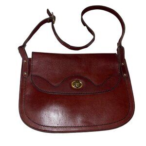 Vintage Womens Shoulder Bag Brown Adjustable Strap Turn Lock Closure Leather